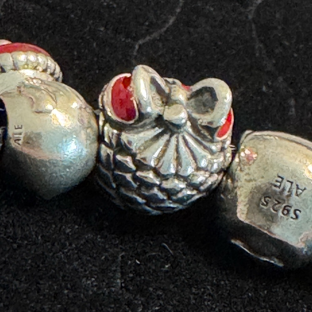 Pandora Holiday Charm Set – Deer, Pinecone & Snowman 🎄❄️ - Picture 3 of 3
